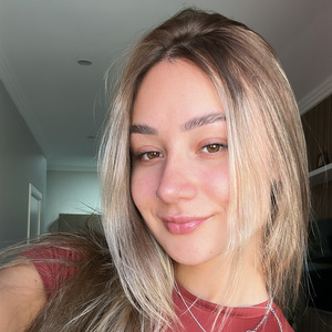 Julia profile photo