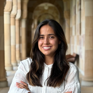 Laura profile photo