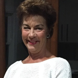 Julie profile photo