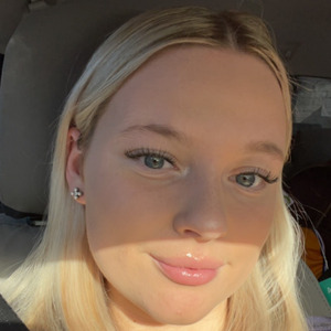 Bella profile photo
