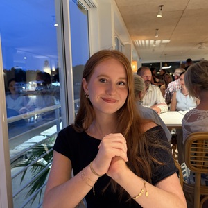 Holly profile photo