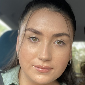 Holly profile photo