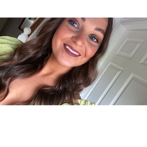 Stephanie profile photo