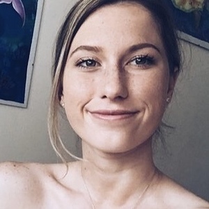 Emily profile photo