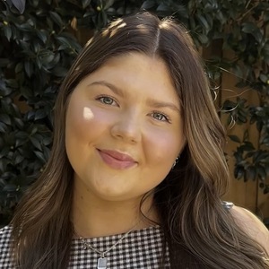 Claire profile photo