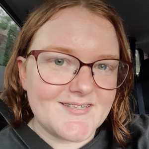 Crystal profile photo