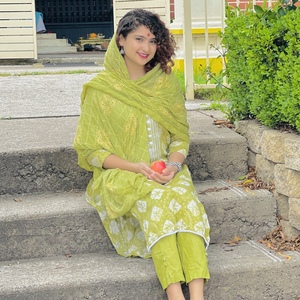 Rakshya profile photo