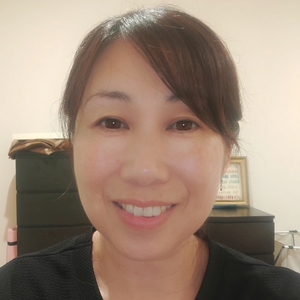 Hitomi profile photo